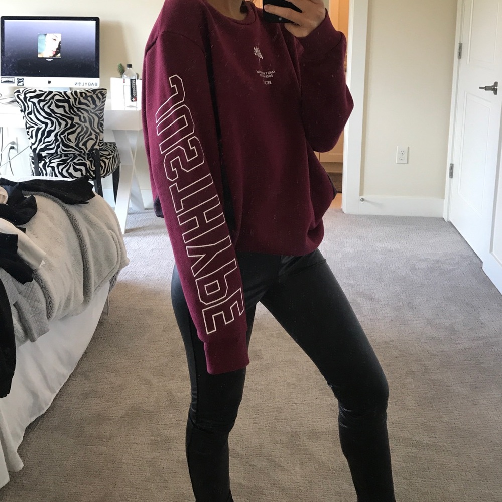 Pullover - Picture 3 of 3